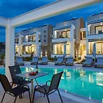 Greystone Aparthotel