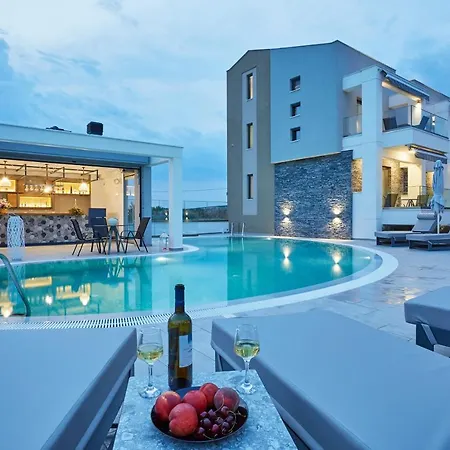 Greystone Aparthotel Paralia Dionysiou