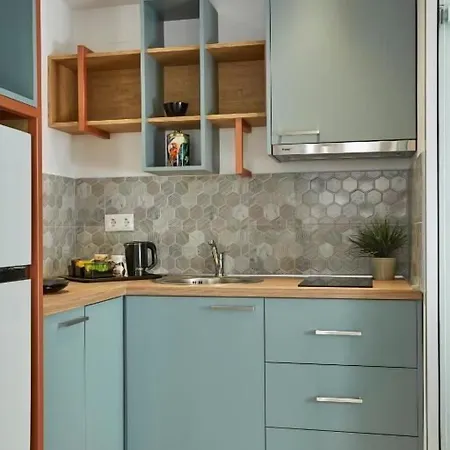 Greystone Aparthotel