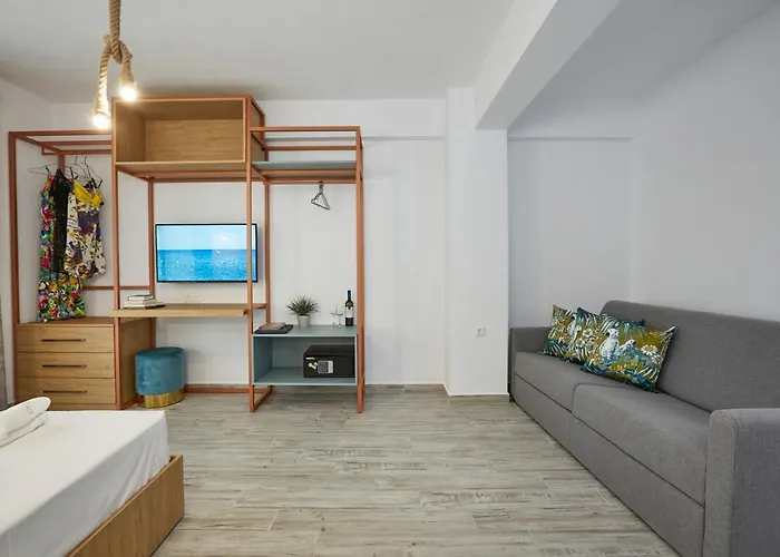 Greystone Apartahotel Paralia Dionisiou