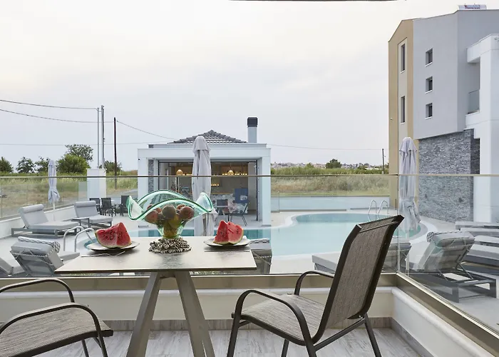 Greystone Aparthotel 4*