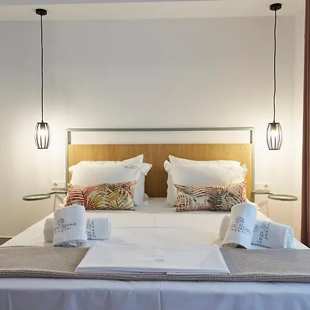 Greystone 4*